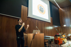 Dr. Dario Valenzano